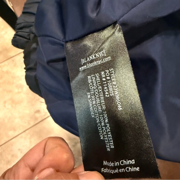 Blank NYC Black Geometric Bomber Jacket - Picture 13 of 14